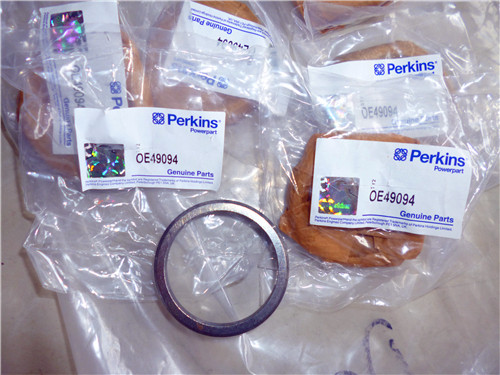 探秘Perkins1206柴油發(fā)動(dòng)機(jī)氣門座鑲?cè)怏w步驟