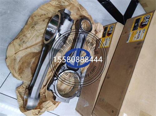 卡特v8發(fā)動(dòng)機(jī)四配套：可靠的動(dòng)力支持