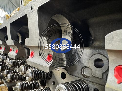 卡特彼勒3500系列柴油機(jī)原廠缸蓋：工程機(jī)械的“心臟之盾”